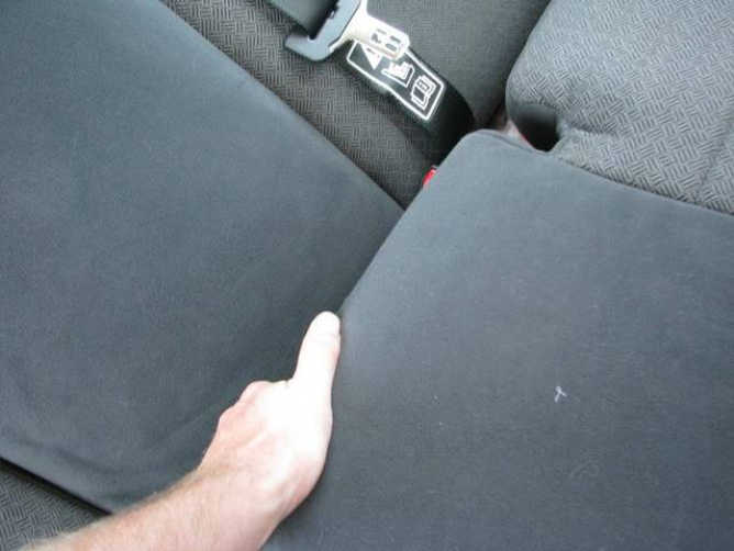 How to Remove Ford Focus Rear Seats (3)