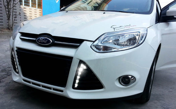 Installa Ford Focus LED Daytime Running Lights By Yourself (8)