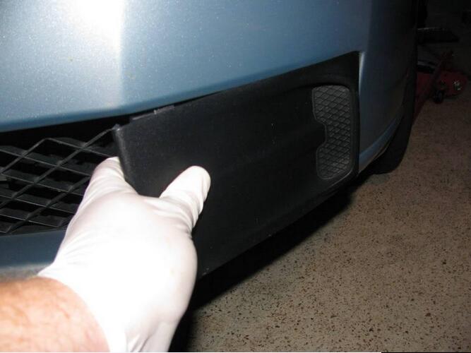 Replace & Install OEM Fog Light for Ford Focus (4)